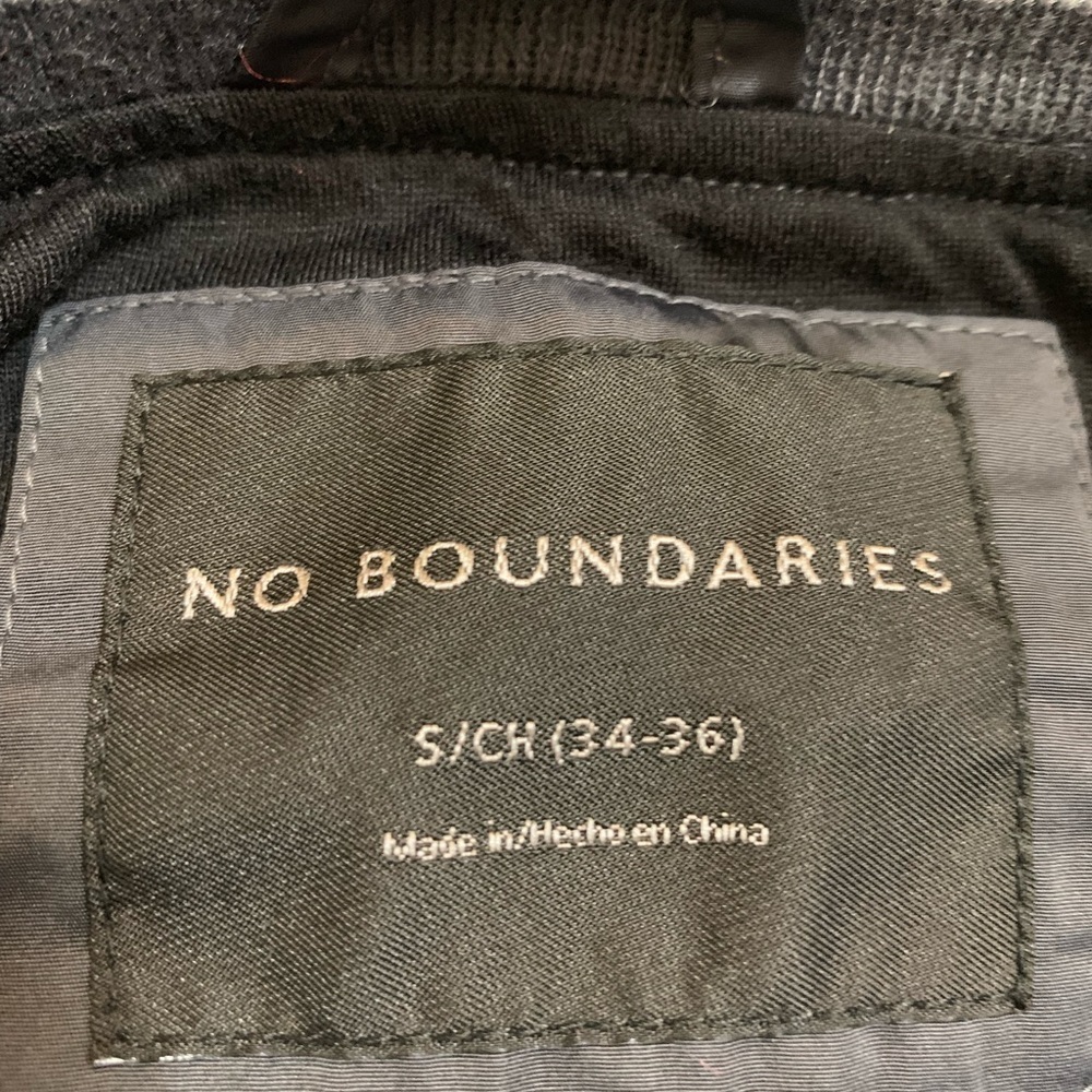 No Boundaries Gray Zippered Jacket, Size S - image 5